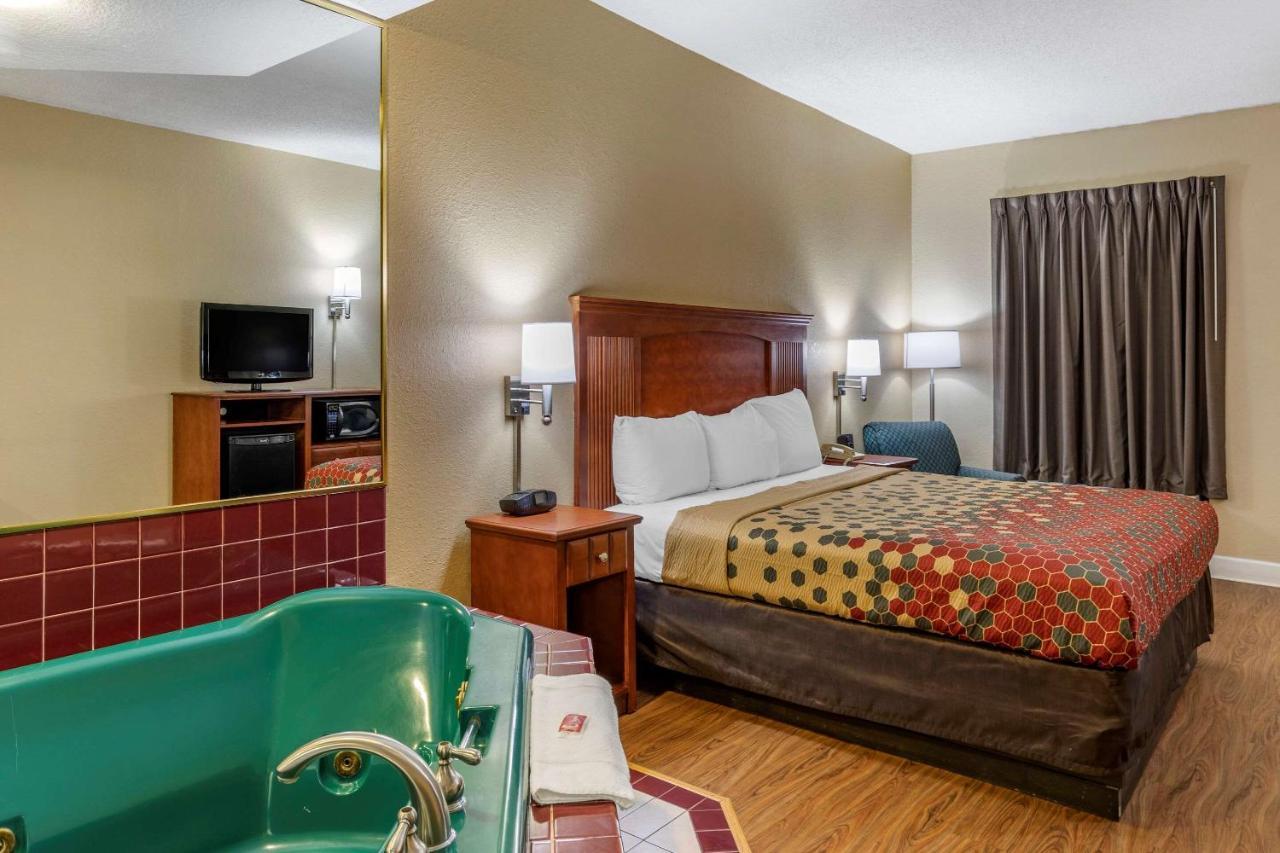 Econo Lodge Cordele Eksteriør billede